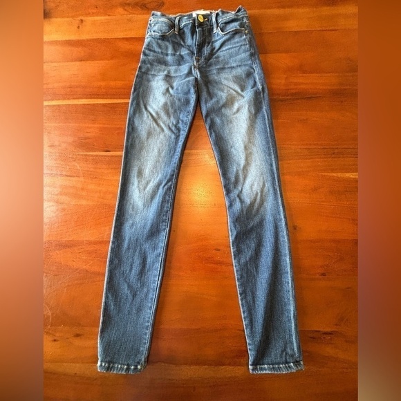 Frame Le High Skinny Jeans - Picture 2 of 8